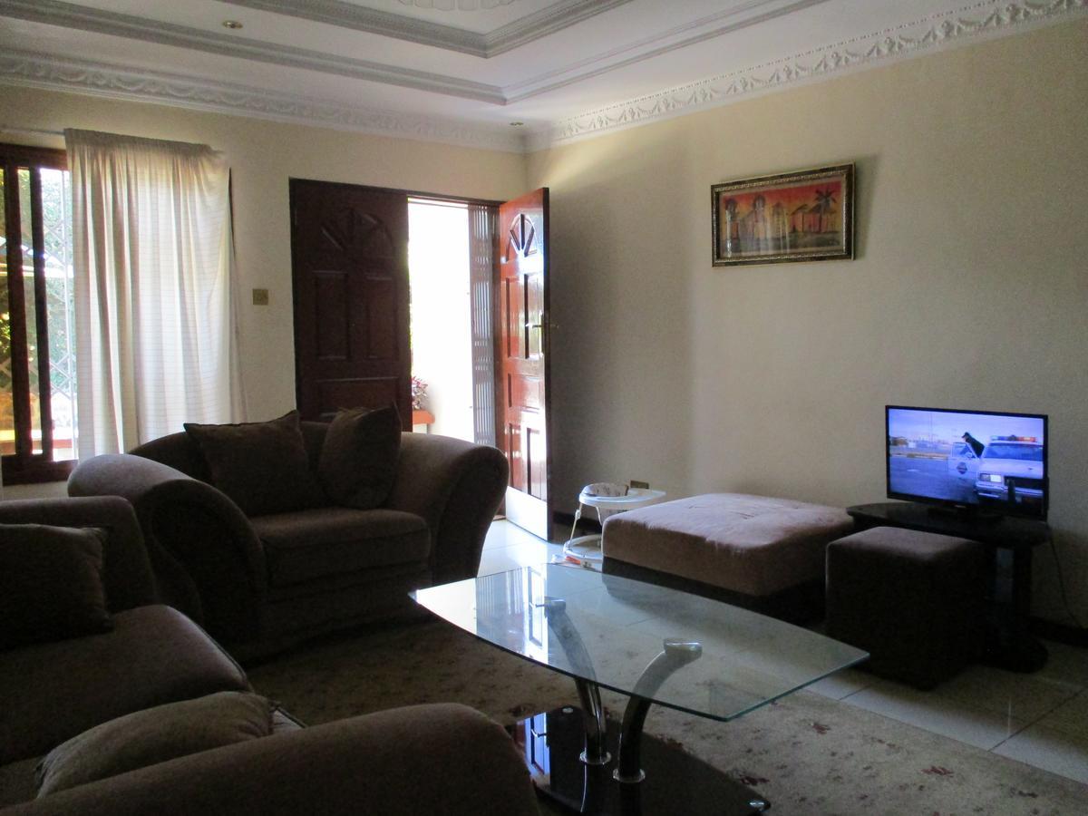 Avon Apartments Lilongwe Buitenkant foto